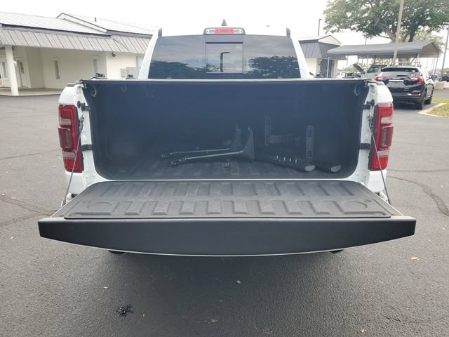 Used 2022 RAM 1500 Limited w/ Body Color Bumper Group AWD/4WD image 29
