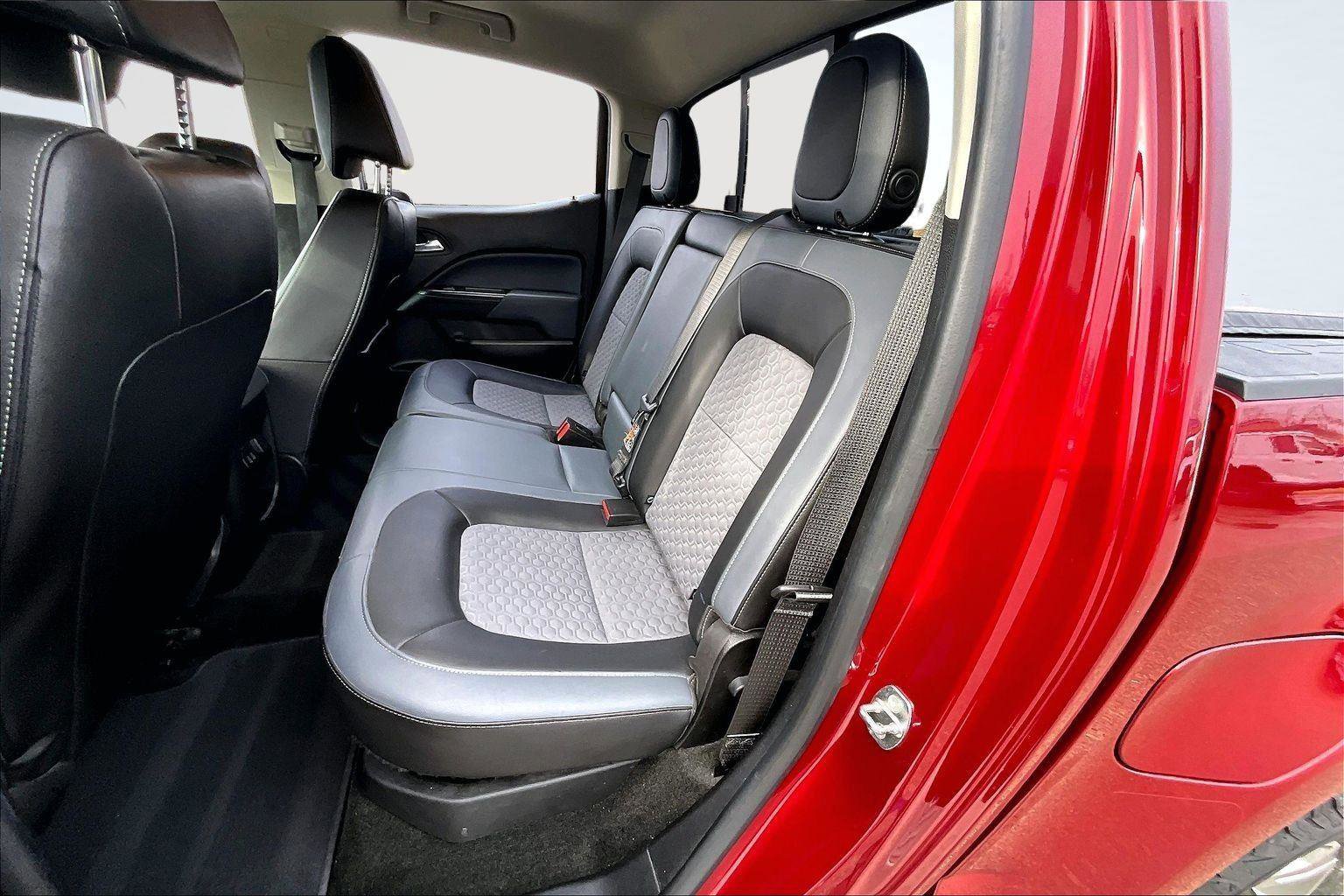 Used 2018 Chevrolet Colorado Z71 image 27