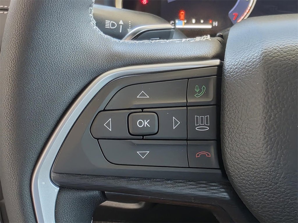 New 2025 Jeep Grand Cherokee L Altitude image 26