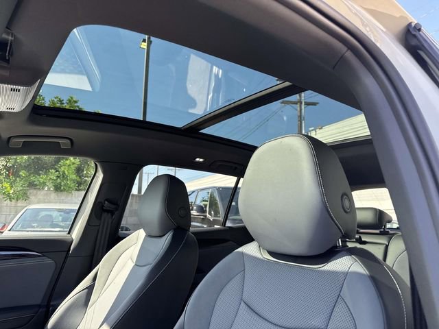 New 2026 Volkswagen Tiguan SE R-Line FWD image 13