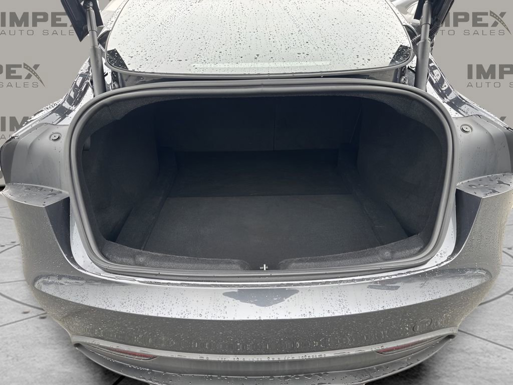Used 2025 Tesla Model 3 Long Range image 31