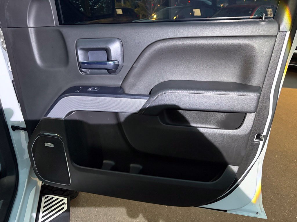 Used 2018 Chevrolet Silverado 1500 LTZ Z71 AWD/4WD image 12