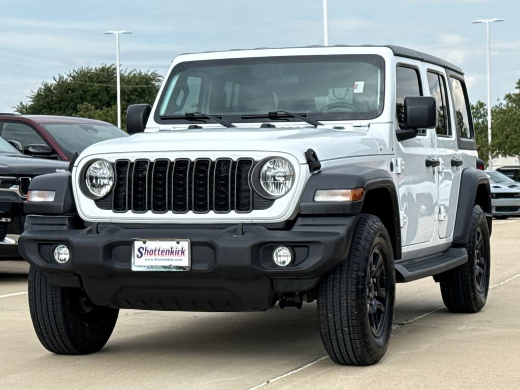 Used 2024 Jeep Wrangler Unlimited Sport AWD/4WD image 3