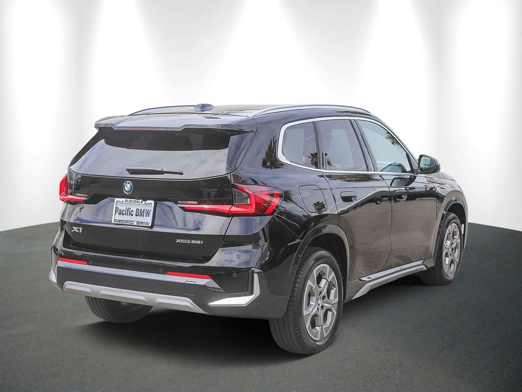 Used 2026 BMW X1 xDrive28i AWD/4WD image 6