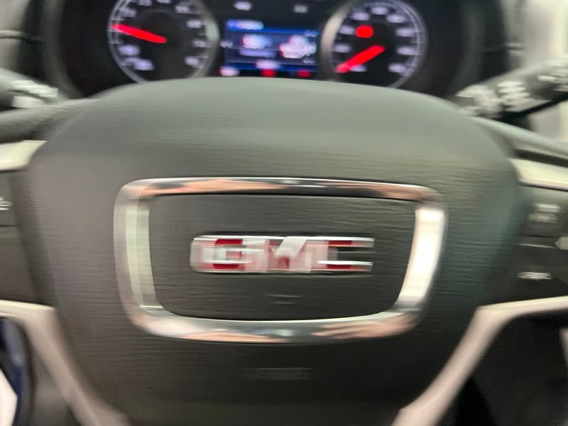 Used 2022 GMC Terrain SLE w/ Driver Convenience Package FWD image 23