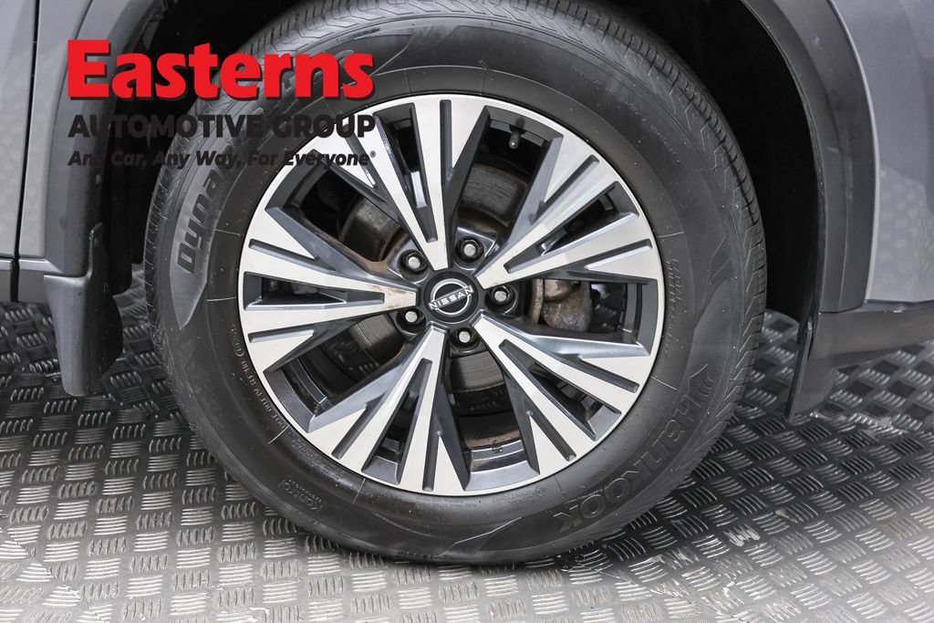 Used 2023 Nissan Rogue SV AWD/4WD image 31