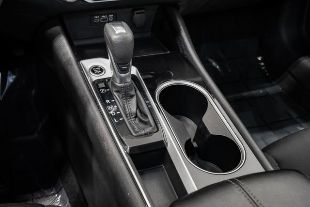 Used 2024 Nissan Altima 2.5 SV image 19