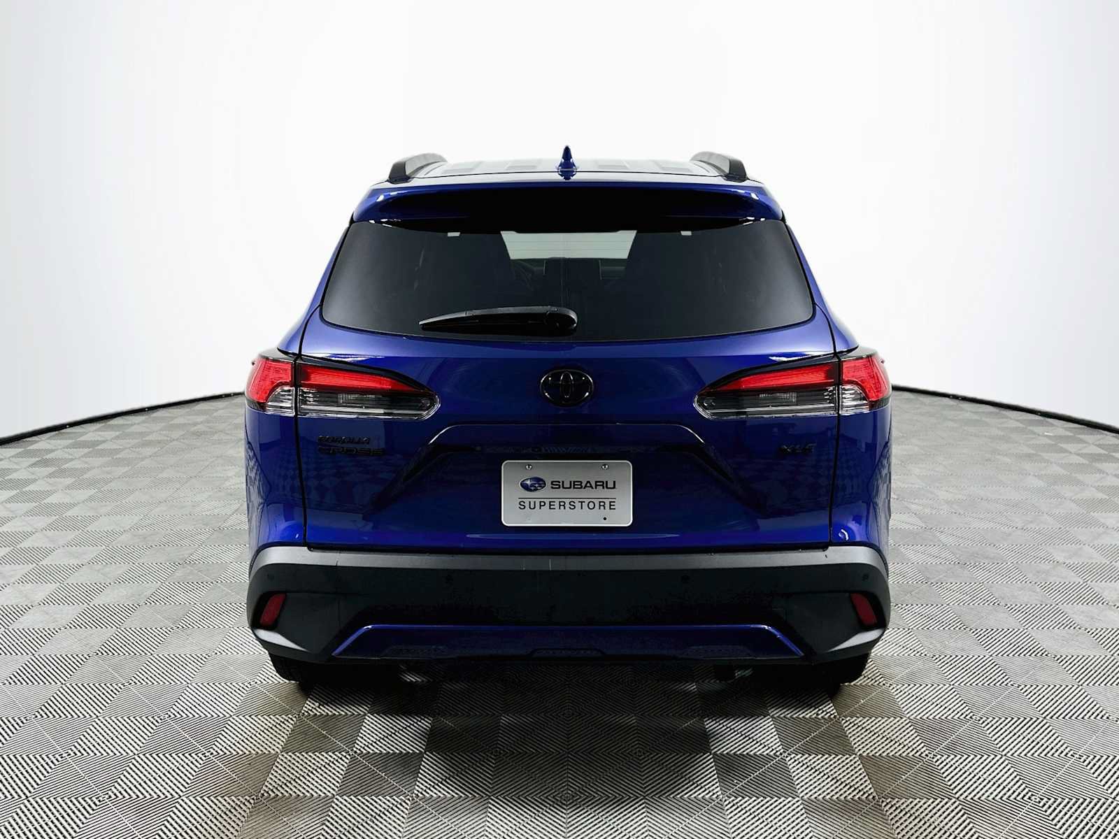 Used 2022 Toyota Corolla Cross XLE w/ Convenience Package FWD image 6