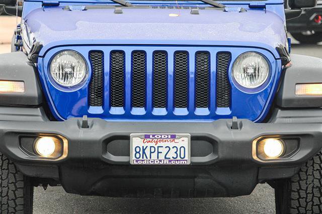 Used 2018 Jeep Wrangler Unlimited Sport image 7