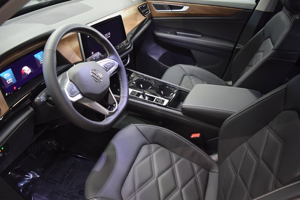 New 2026 Volkswagen Atlas SE image 4