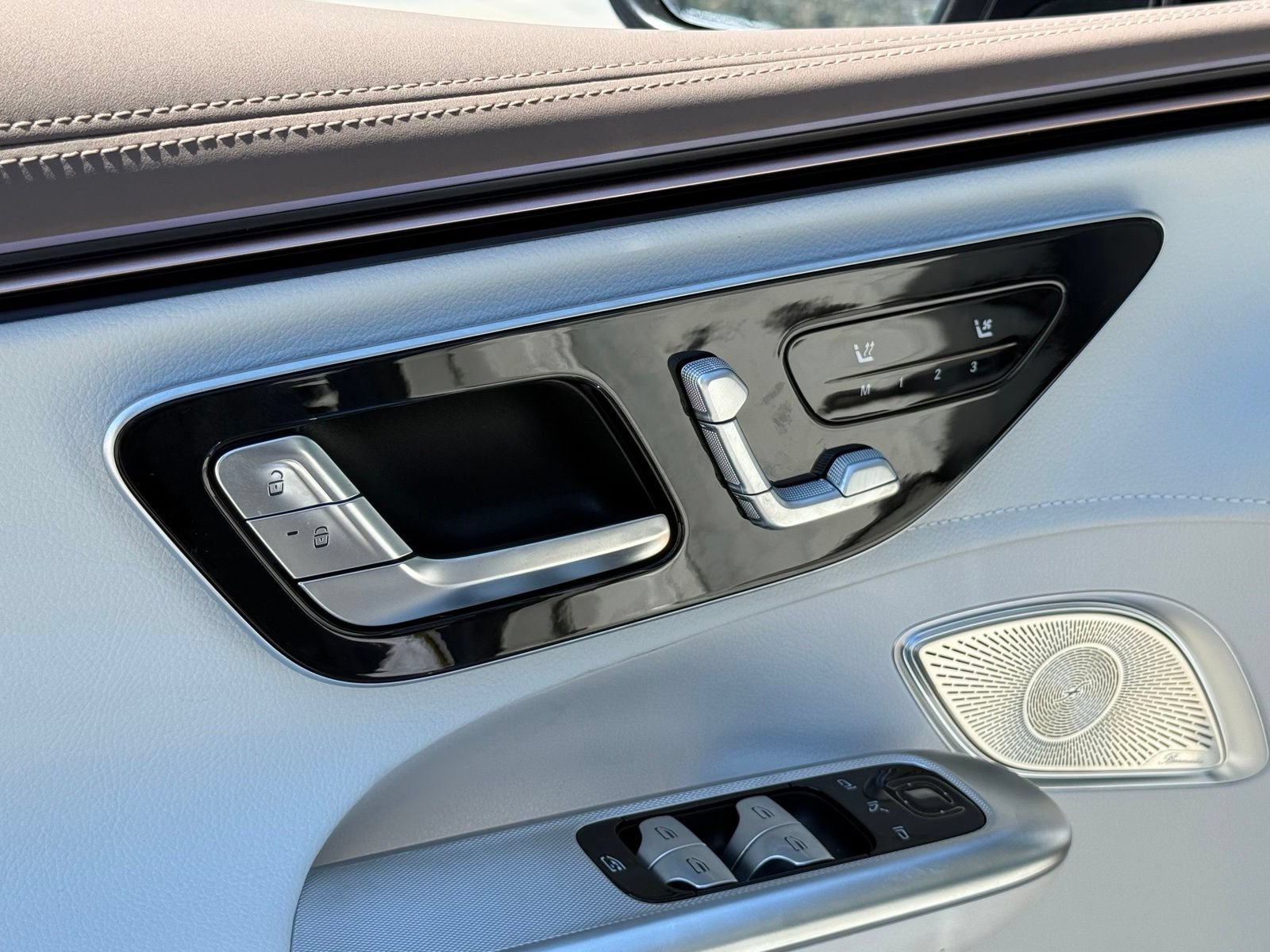 New 2027 Mercedes-Benz EQE 320+ SUV image 15