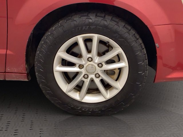 Used 2014 Dodge Grand Caravan SXT FWD image 37
