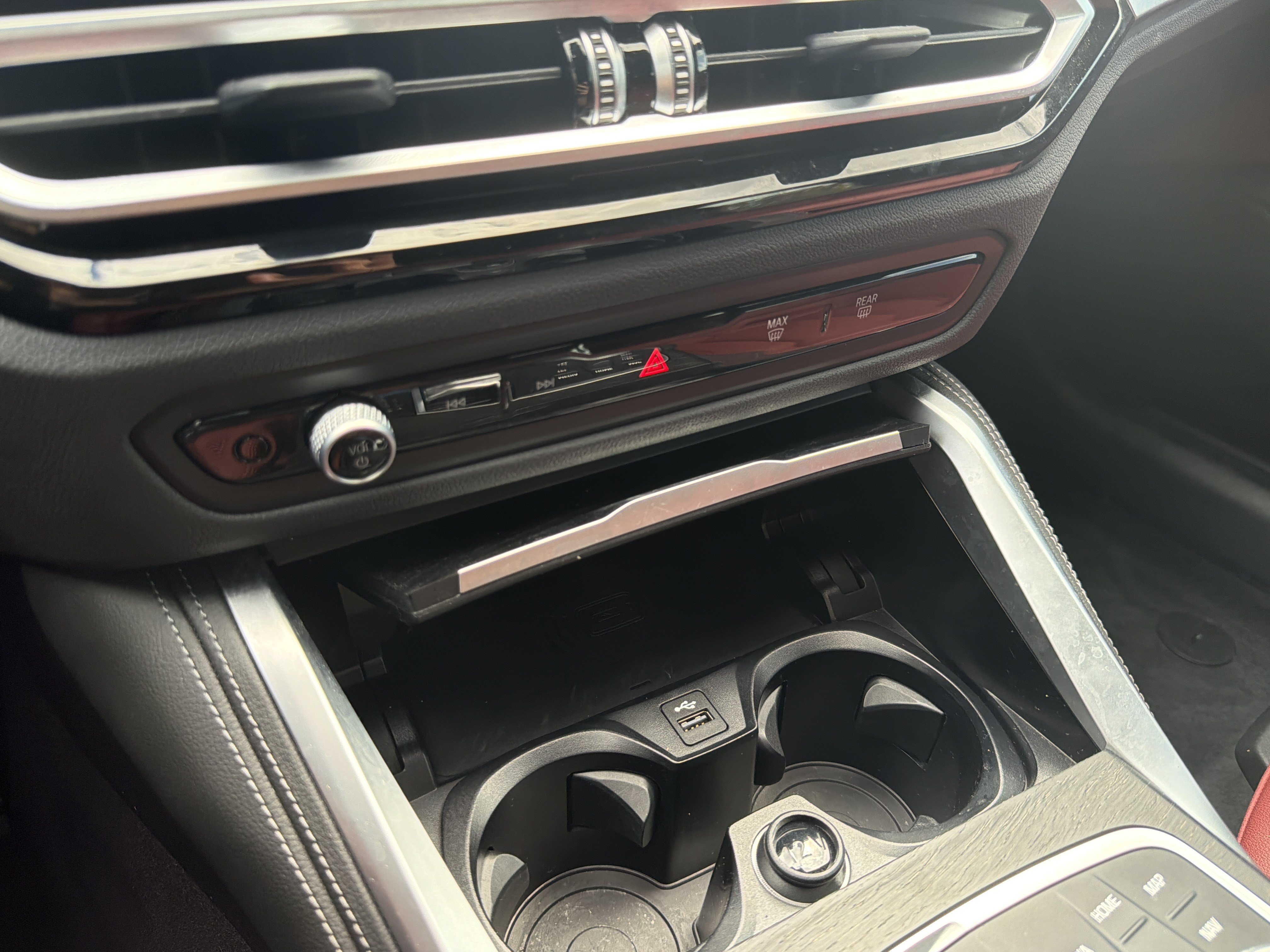 Used 2023 BMW i4 eDrive40 w/ M Sport Package RWD image 31