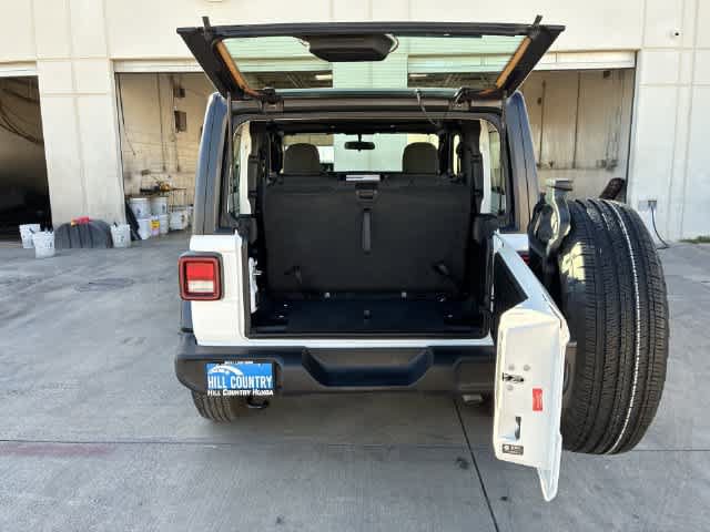 Used 2024 Jeep Wrangler Sport AWD/4WD image 37