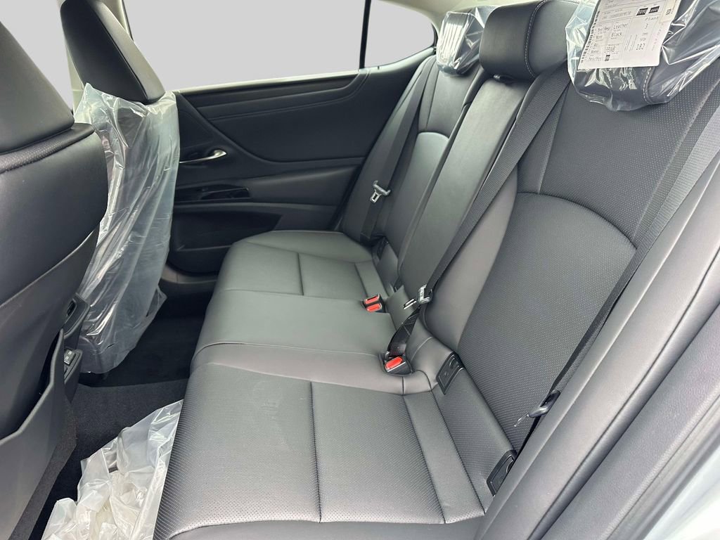 New 2025 Lexus ES 350 w/ Premium Package image 17