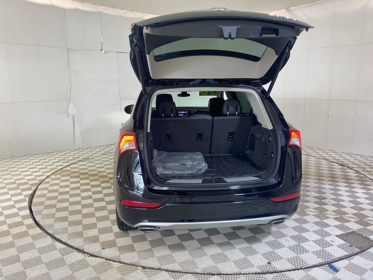 Certified 2020 Buick Envision Premium AWD/4WD image 19