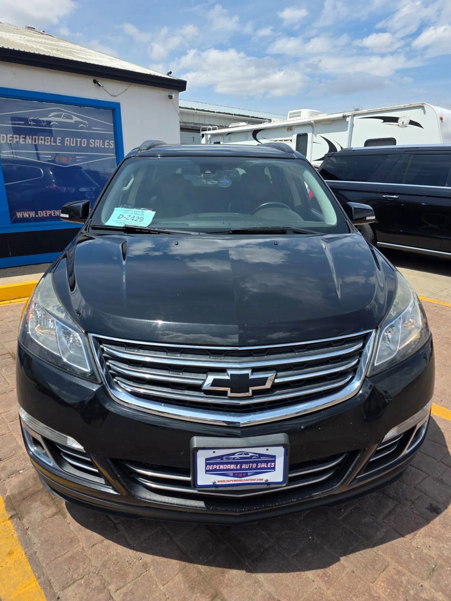 Used 2017 Chevrolet Traverse Premier AWD/4WD image 2