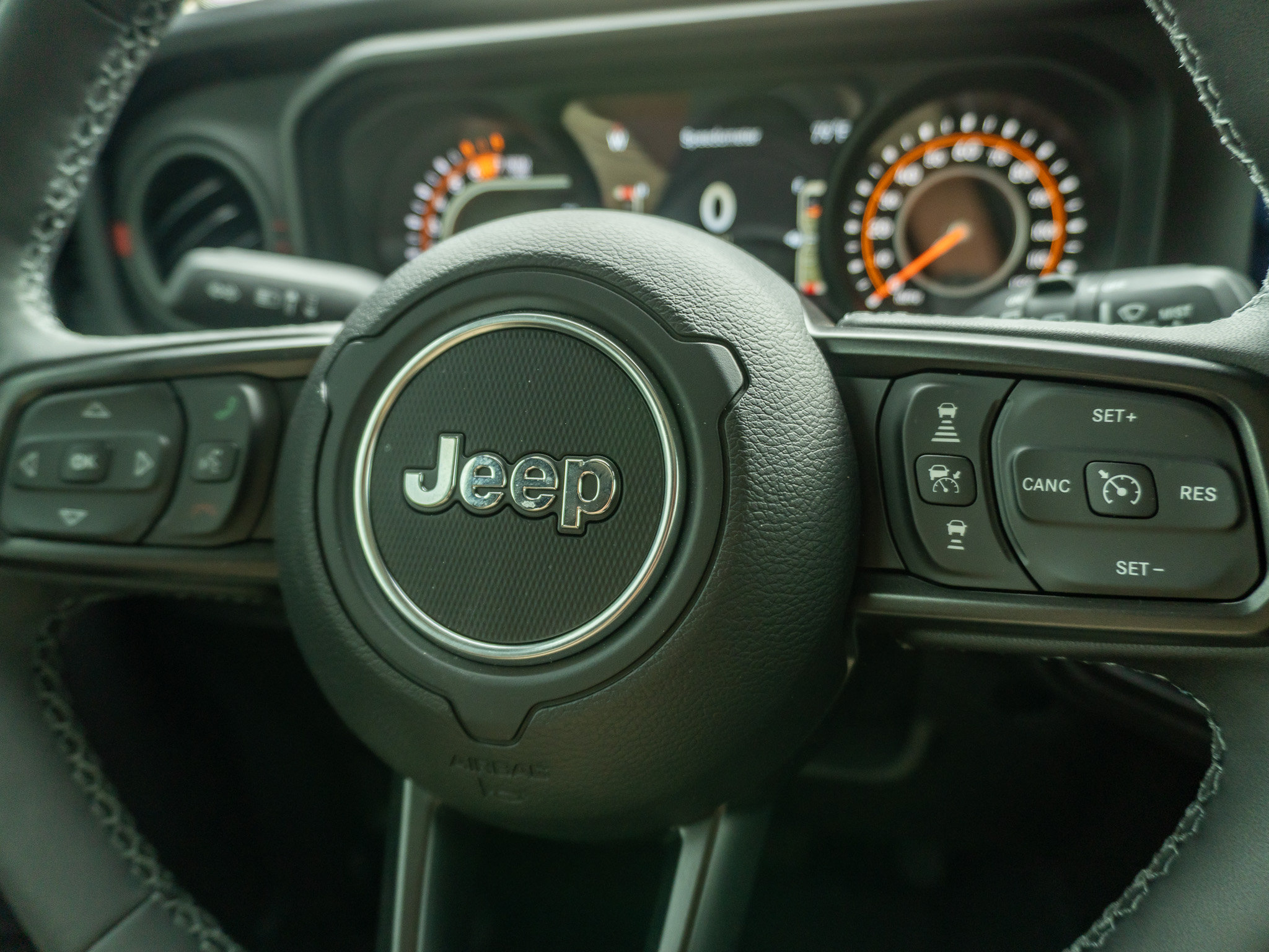 Used 2026 Jeep Wrangler Unlimited Rubicon AWD/4WD image 29