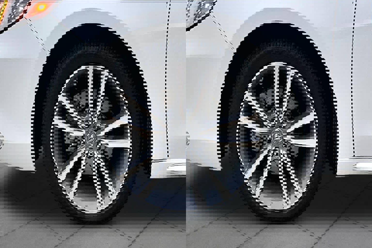 Used 2020 Acura TLX V6 SH-AWD w/ Technology Pkg image 10