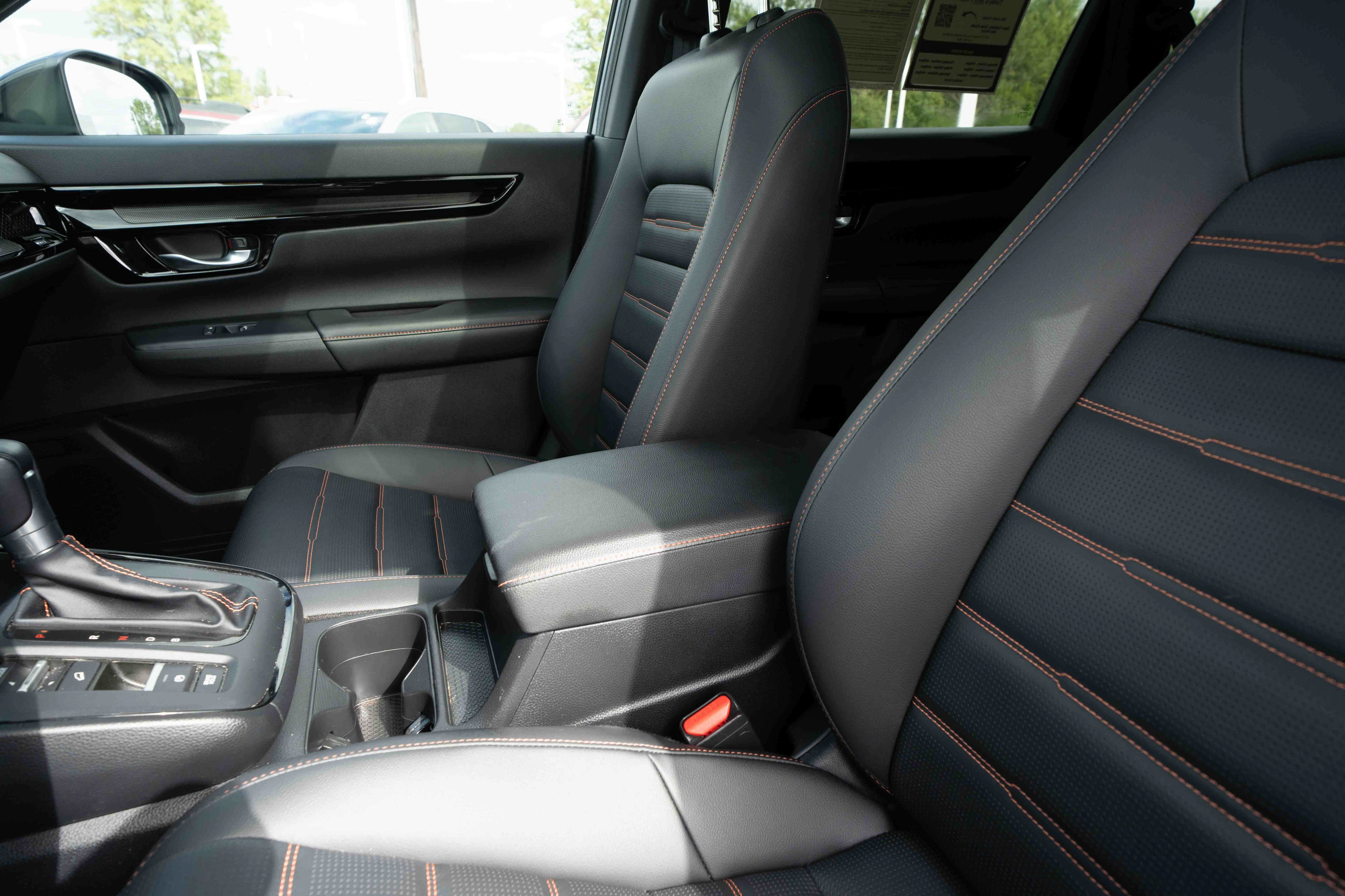 Used 2024 Honda CR-V Sport Touring image 10