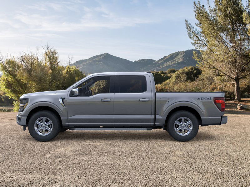 New 2025 Ford F150 XLT image 3