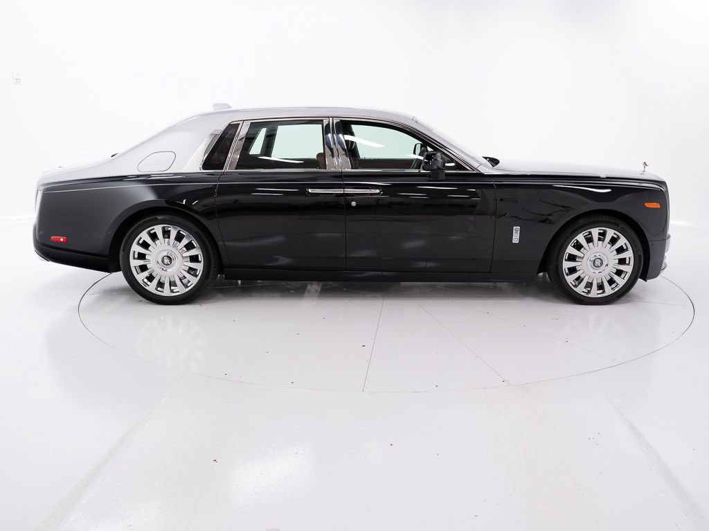 Certified 2023 Rolls-Royce Phantom Sedan RWD image 6