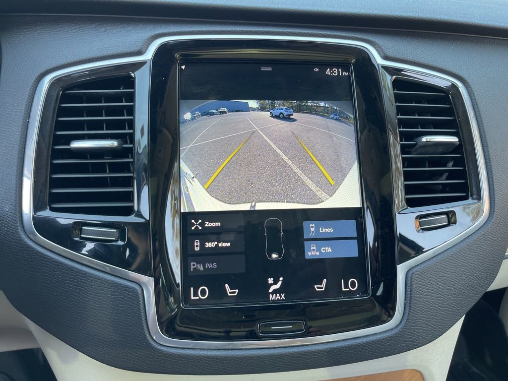 Used 2022 Volvo XC90 T6 Momentum w/ Advanced Package image 13