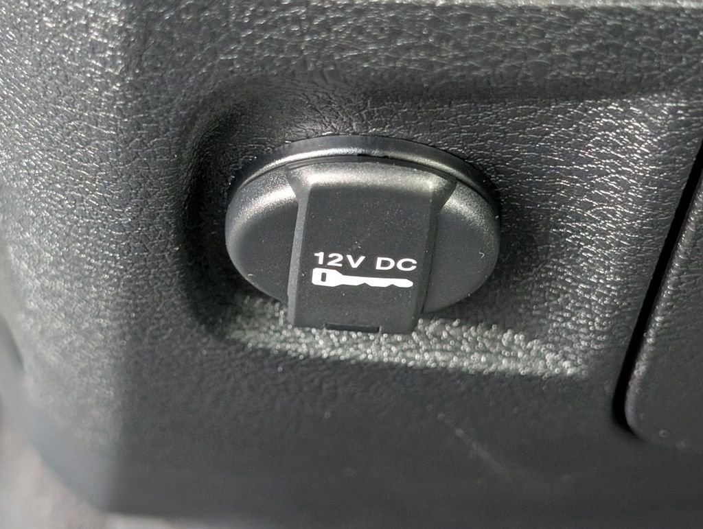 Used 2018 RAM 1500 Express w/ Popular Equipment Group image 32