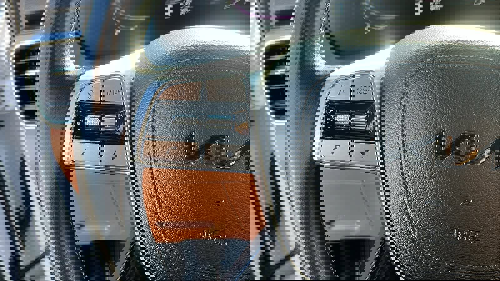 Used 2023 Kia Telluride EX X-Line image 12