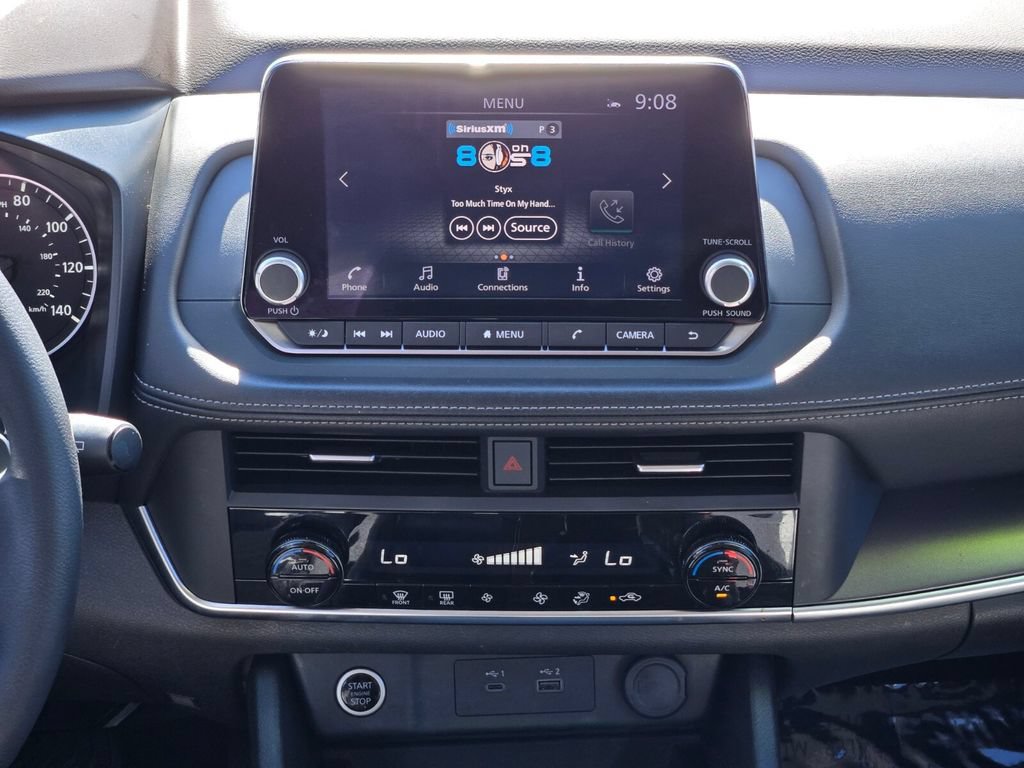 Used 2023 Nissan Rogue SV FWD image 15