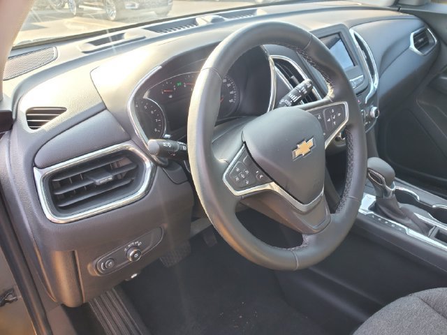 Used 2023 Chevrolet Equinox LT FWD image 22