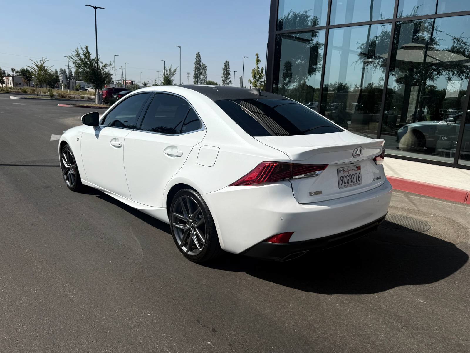 Used 2020 Lexus IS 350 F Sport w/ F Sport Package RWD image 9