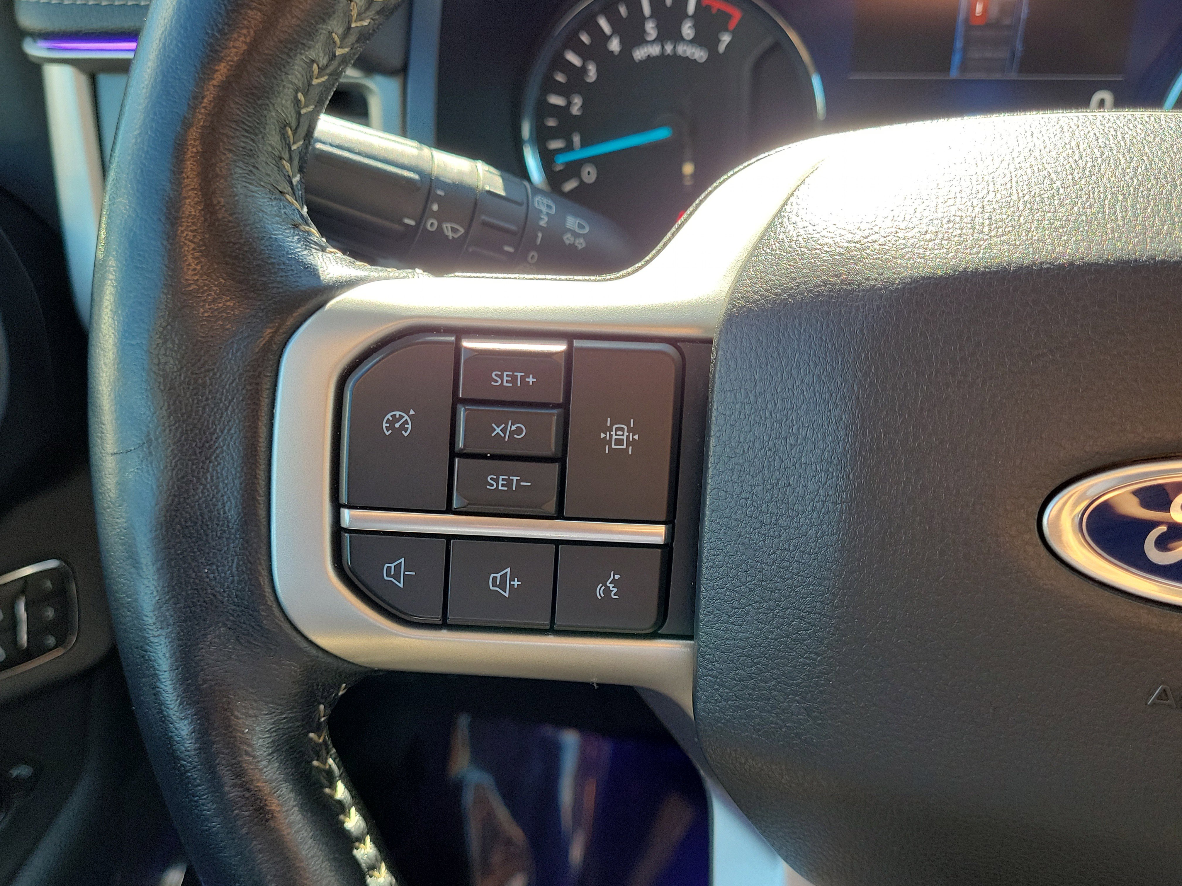 Used 2023 Ford Expedition Max XLT image 14