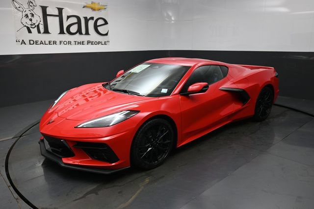 New 2027 Chevrolet Corvette Stingray Coupe w/ Stealth Interior Trim Package RWD image 11