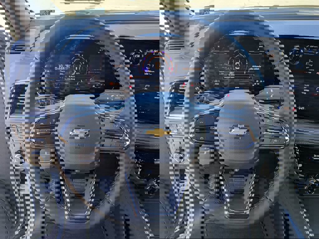 New 2026 Chevrolet Suburban LS image 17