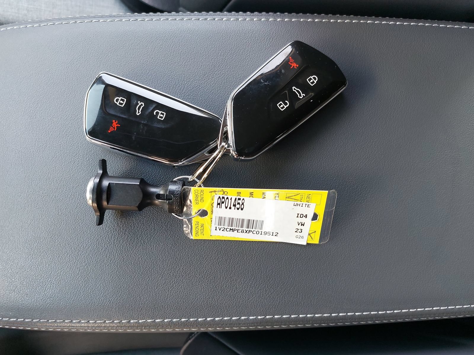 Used 2023 Volkswagen ID.4 Pro RWD image 40