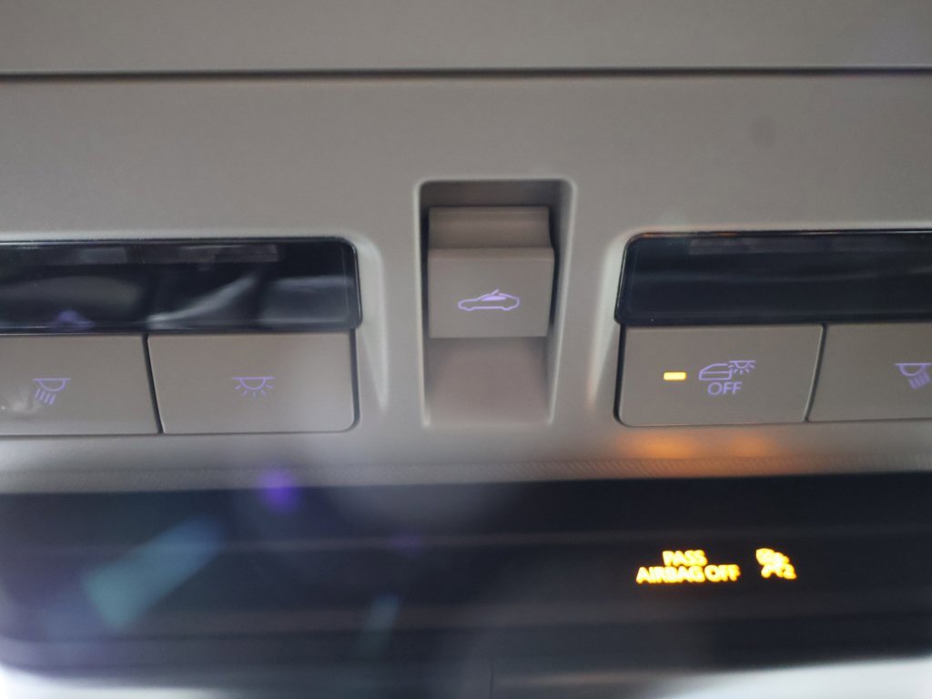 Used 2025 MAZDA CX-50 AWD 2.5 S w/ Premium Package image 50