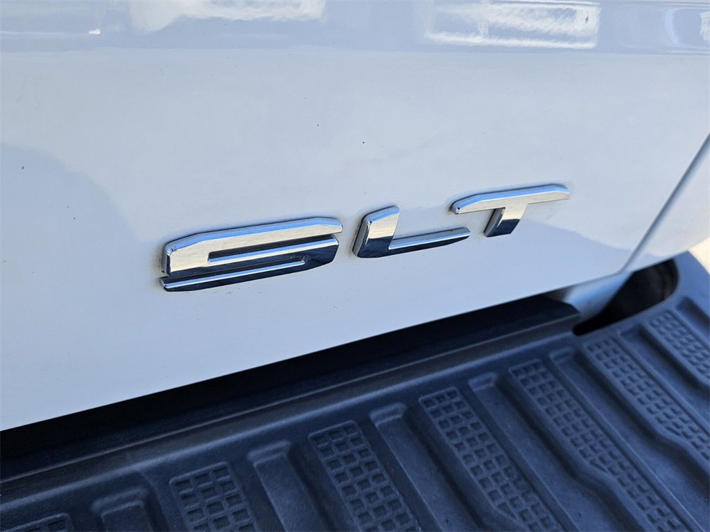 Used 2021 GMC Sierra 1500 SLT w/ SLT Premium Package image 9