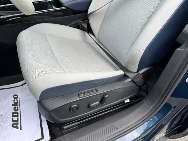 Certified 2023 Volkswagen ID.4 Pro S Plus AWD/4WD image 33