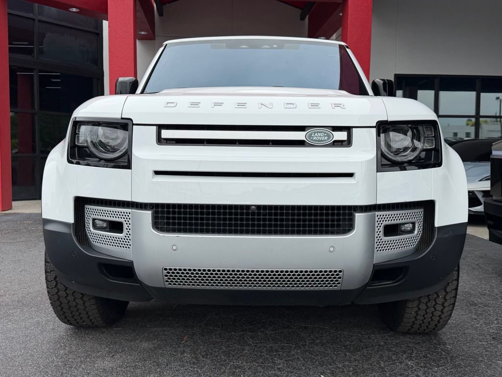 Used 2020 Land Rover Defender 110 SE AWD/4WD image 3