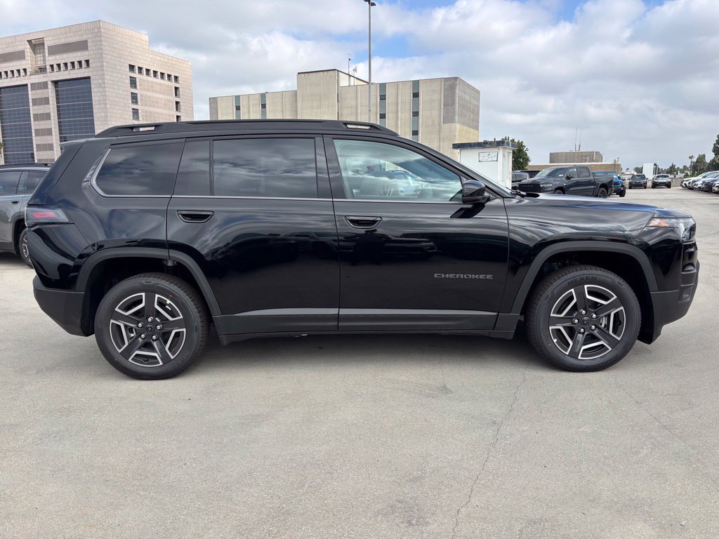 New 2026 Jeep Cherokee Limited AWD/4WD image 2