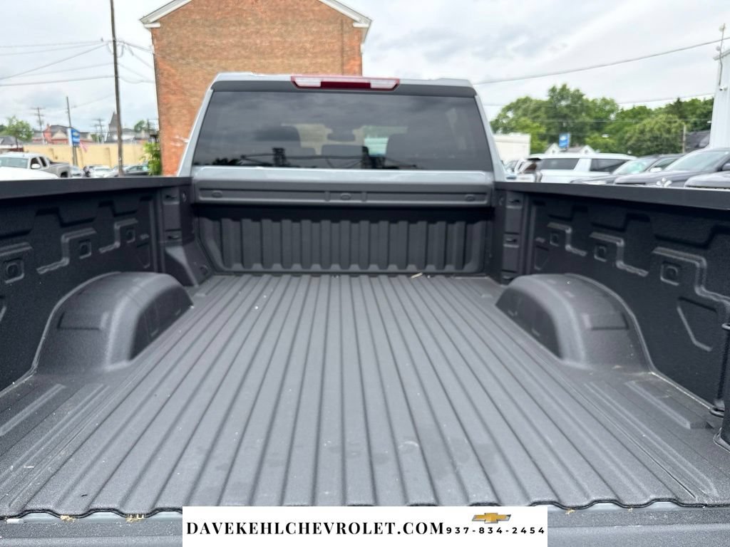 Used 2025 Chevrolet Silverado 2500 Custom w/ Custom Value Package AWD/4WD image 31