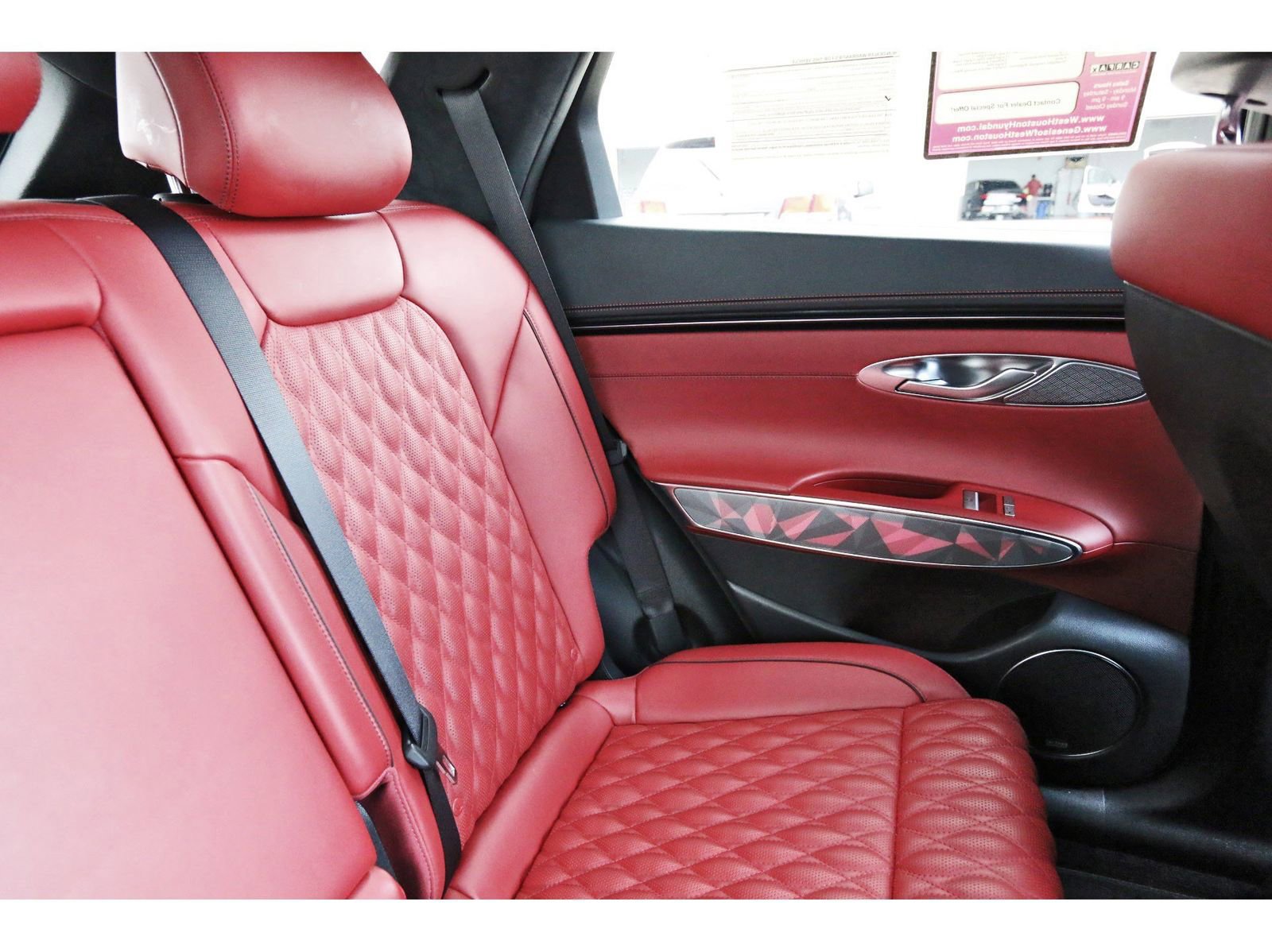 Used 2022 Genesis GV70 3.5T Sport w/ Sport Advanced Package image 14