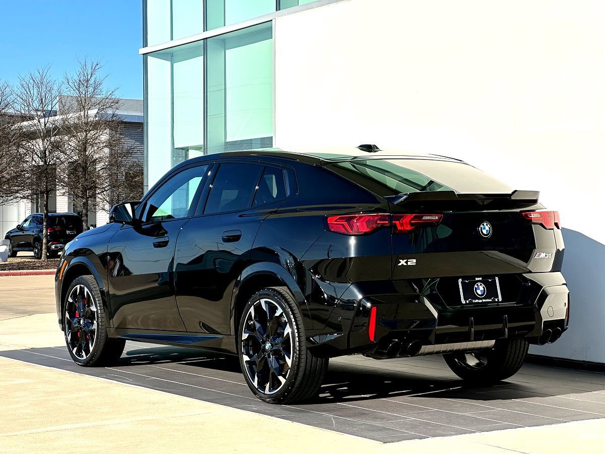 New 2026 BMW X2 M35i w/ Technology Package image 7