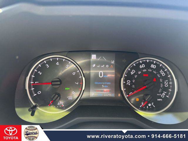 Certified 2022 Toyota RAV4 XLE w/ Convenience Package AWD/4WD image 15