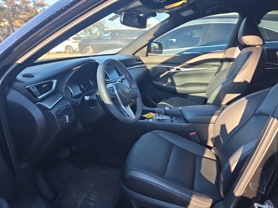 Certified 2023 INFINITI QX55 Luxe w/ Cargo Package image 7