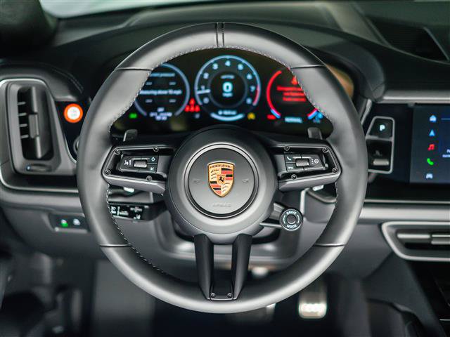 New 2026 Porsche Cayenne GTS AWD/4WD image 18