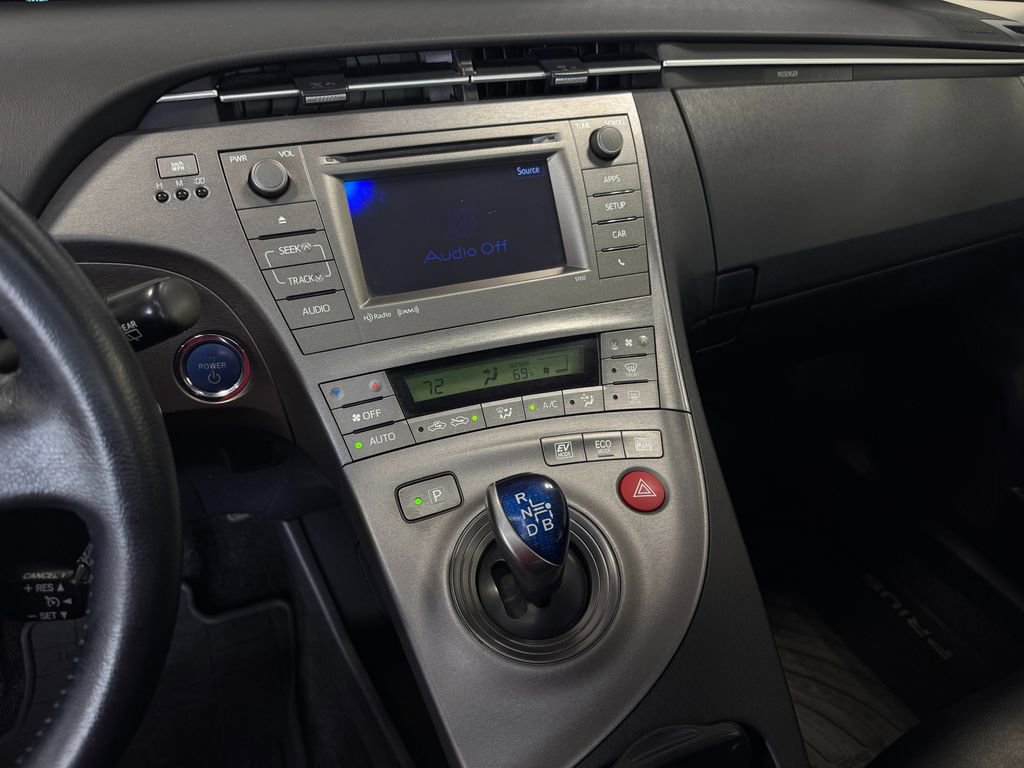 Used 2013 Toyota Prius Persona Series FWD image 19