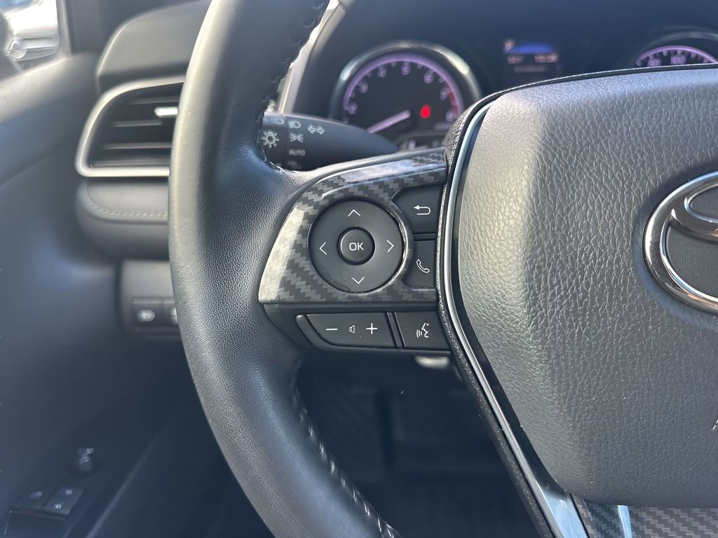 Used 2020 Toyota Camry SE image 14