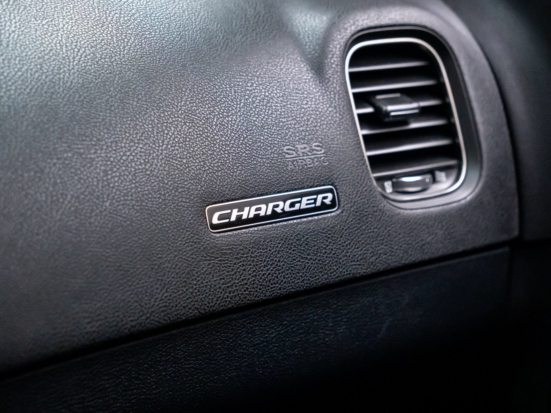 Used 2015 Dodge Charger SRT Hellcat w/ Harman/Kardon Audio Group RWD image 31